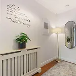 Guestready - Coastal Charm Near Sandymount 4*