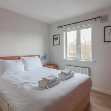 Guestready - Coastal Charm Near Sandymount Guest house