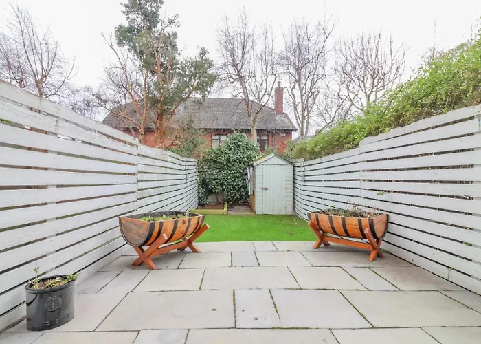 Guestready - Coastal Charm Near Sandymount 4*