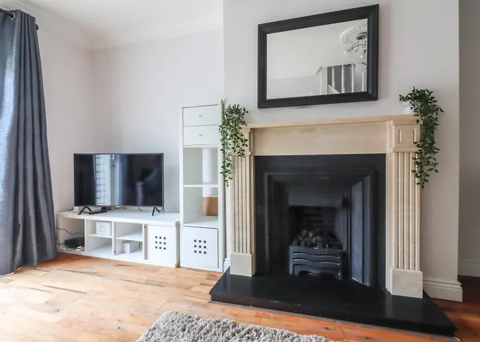 Guestready - Coastal Charm Near Sandymount Gæstehus