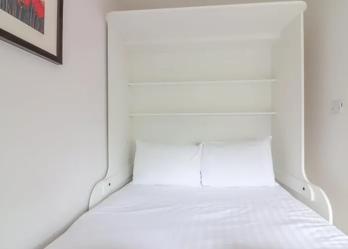 Guestready - Coastal Charm Near Sandymount 더블린