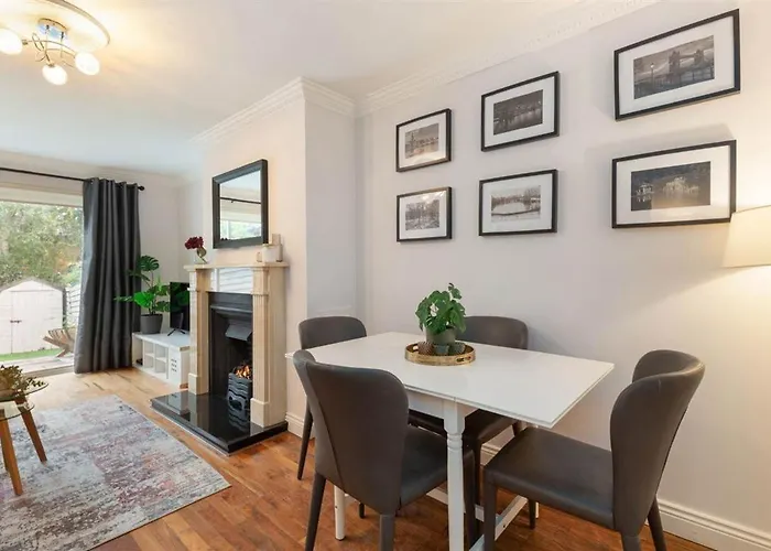 Guestready - Coastal Charm Near Sandymount Gæstehus Dublin